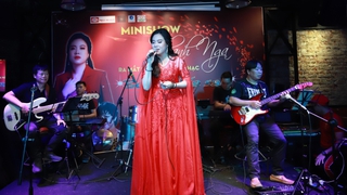 Ca sĩ Thanh Nga làm minishow giới thiệu MV 'Bỏ lại phía sau'