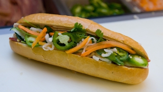 Google Doodle tôn vinh bánh mì Việt Nam