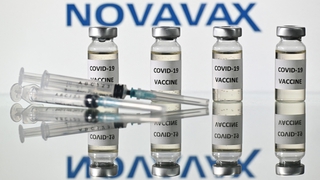 WHO đánh giá lượng vaccine G7 quyên tặng là không đủ