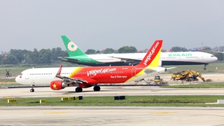 Từ 10/10, Vietjet mở lại 7 đường bay nội địa