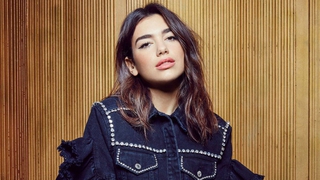 Dua Lipa giã biệt năm buồn