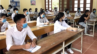 Thí sinh bắt đầu thử đăng ký dự thi tốt nghiệp Trung học Phổ thông trực tuyến