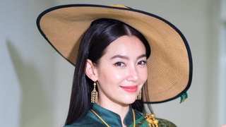 Ranee Campen - 'nữ hoàng cổ trang' Thái Lan