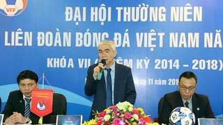 Đại hội VFF có thể hoãn, Chủ tịch Hữu Thắng bức xúc vì án phạt của CLB TP.HCM