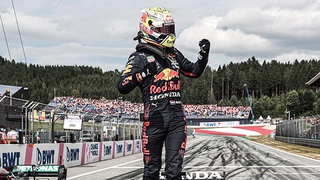 F1: Đằng sau Grand Slam đầu tiên của Verstappen
