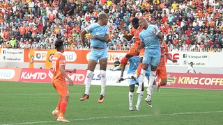 'Chuyến tàu' V-League