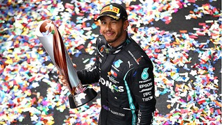 Chặng Russian Grand Prix: Hamilton lần thứ 100 thắng chặng