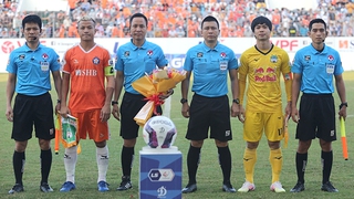 V-League 2021 tiến thoái lưỡng nan