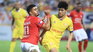 V-League và nỗi sợ 'mua nhầm' người