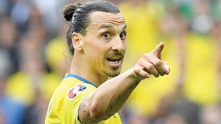 Chúa trở lại! Hay cú sốc mới của Zlatan Ibrahimovic