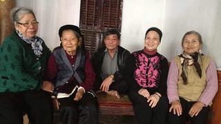 NSND Mẫn Thu - người con gái Kinh Bắc mê tuồng