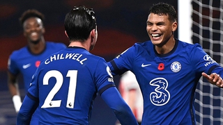 Hàng thủ Chelsea vừa cứng vừa sắc