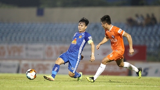 Quảng Nam FC đặt cửa trụ hạng vào 'số trời'