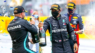 Mercedes vẫn thống trị, Vettel sẽ trở lại Red Bull