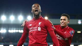 Liverpool sống lại nhờ những siêu anh hùng Wijnaldum và Origi