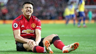 Alexis Sanchez nghỉ hết mùa: Khi động cơ đã hết nhiên liệu