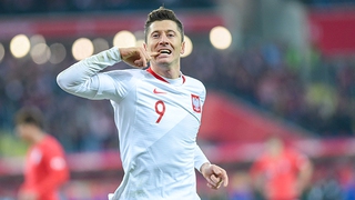 Lewandowski sẵn sàng thách thức Messi và Ronaldo