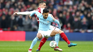 Guendogan sẵn sàng kế tục Fernandinho