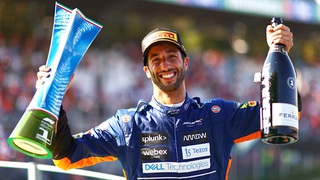 F1 - Grand Prix Ý: Hamilton, Verstappen gặp tai nạn, Ricciardo hưởng lợi