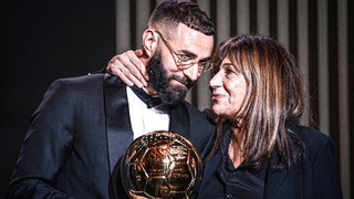 Benzema bằng Vàng!