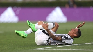 Juventus phải chạy đua với thời gian
