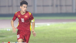 Khuất Văn Khang: 'Cánh én' mới của bóng đá Việt Nam