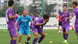 HLV Park Hang Seo đề phòng bất trắc