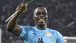 Edouard Mendy: Từ thất nghiệp tới giành mọi danh hiệu trong 1 năm