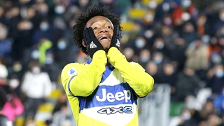 Góc Anh Ngọc: Vì một cuộc đua Scudetto nghẹt thở nhất