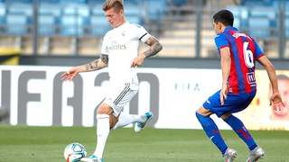 Trực tiếp bóng đá, Real Madrid vs Valencia: Toni Kroos là đại pháo mới của Zidane