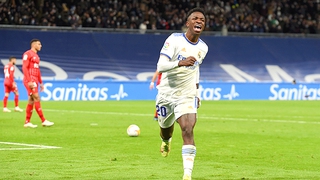 Real Madrid độc chiếm ngôi đầu: Vinicius trên đường trở thành ngôi sao