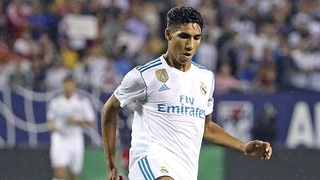 Achraf Hakimi: Từ cuộc di cư bất thành đến cánh cửa Bernabeu