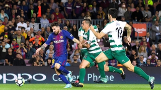 Phép thuật của Leo Messi bù đắp mọi khiếm khuyết của Barca