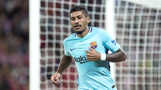 Paulinho: Từ thịt chó Trung Quốc đến thần tượng ở Barca