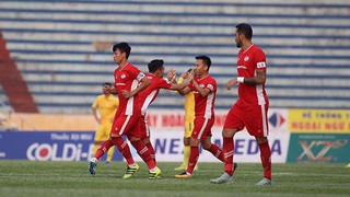 VIDEO: Bàn thắng và highlights Nam Định 1-2 Viettel: Bàn thắng quý giá của Minh Tuấn