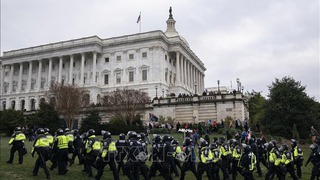 Mỹ: Một cảnh sát thiệt mạng trong vụ bạo loạn tại trụ sở Quốc hội, truy tố 55 đối tượng liên quan