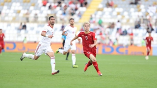 VIDEO Việt Nam 0-2 Iran: Iran quá mạnh, ở một đẳng cấp cao hơn so với Việt Nam