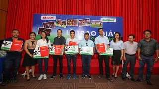 Văn Toàn truyền cảm hứng cho 'Sắc màu Nuti cafe V-League 2018'