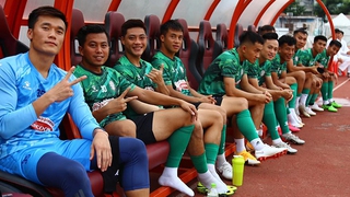 Bùi Tiến Dũng bắt trận đầu V-League 2021 sau nửa năm