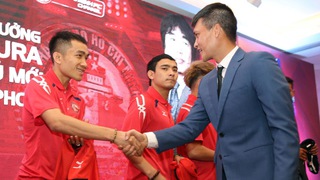 Công Vinh và HLV Miura đặt mục tiêu TOP 3 V-League 2018