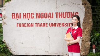 Hoa hậu Lương Thùy Linh tốt nghiệp Đại học Ngoại thương loại xuất sắc