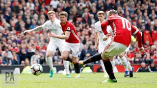 Man United 1-1 Swansea: Man United lại hòa. Mất hết trung vệ, Mourinho gặp đại họa