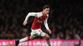 Chuyển nhượng Arsenal ngày cuối: Mua Aubameyang, bán Giroud, Oezil đồng ý gia hạn