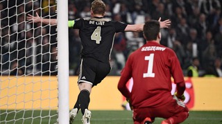 VIDEO bàn thắng Juventus 1-2 Ajax (tổng 2-3): Ronaldo ghi bàn, Juve vẫn bị loại