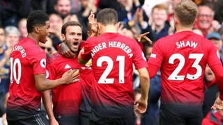 Huddersfield 1-1 MU: Bị cầm chân trên sân khách, MU hết hy vọng vào Top 4