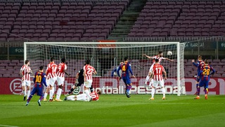 Barcelona 2-1 Athletic Bilbao: Messi lập siêu phẩm đá phạt trong ngày trở lại