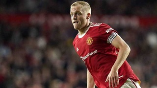 Solskjaer cảnh báo Van de Beek: 'MU không cần những kẻ hờn dỗi'