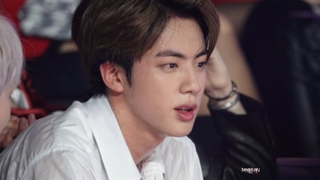 Jin BTS tiếp tục gặt hái thành tích đáng nể tại Nhật Bản