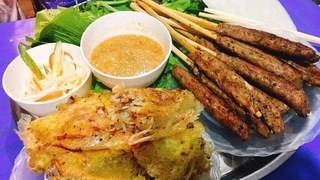 Ăn bánh xèo, nem lụi ngon đúng ‘chất’ ở Hà Nội