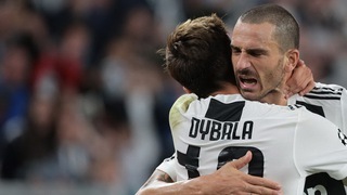 Chiêm ngưỡng đường chuyền dài mang thương hiệu Bonucci giúp Dybala ghi bàn